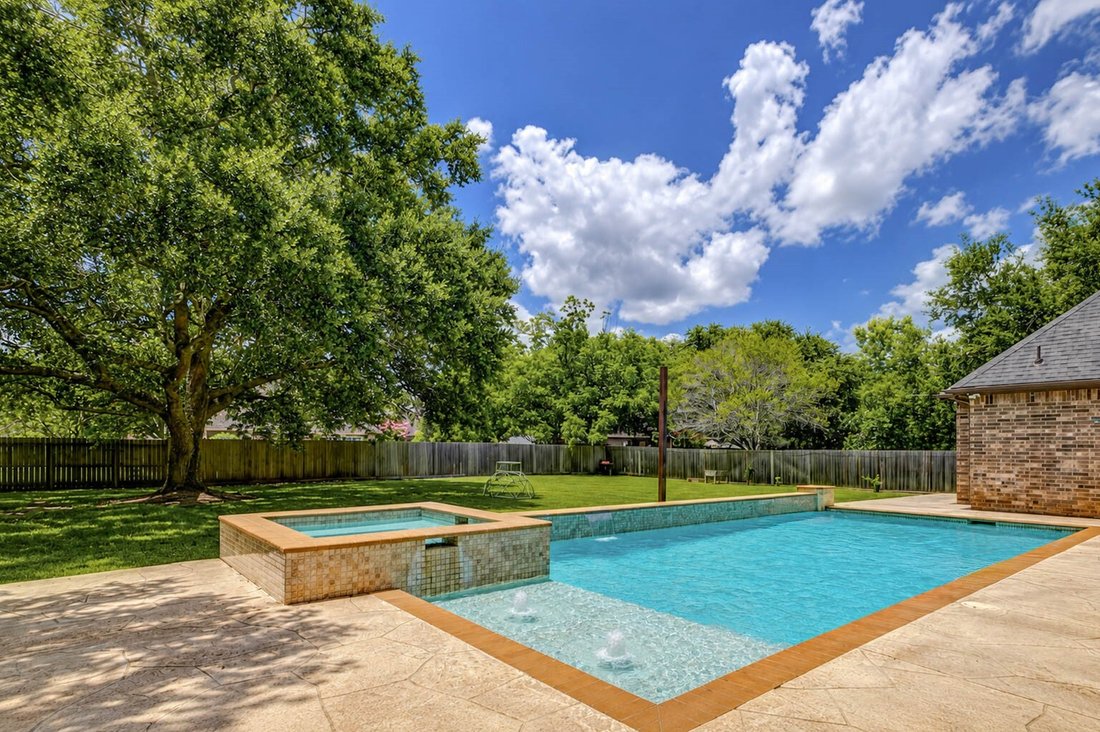 House in Fulshear, Texas, United States 3 - 18267679