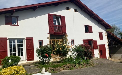 House in Amorots-Succos, Nouvelle-Aquitaine, France 1