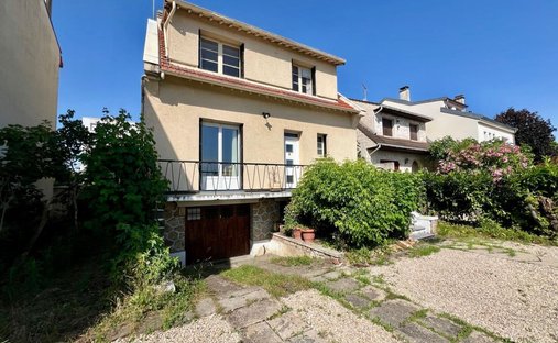 House in Centre Ville, Houilles, France 1