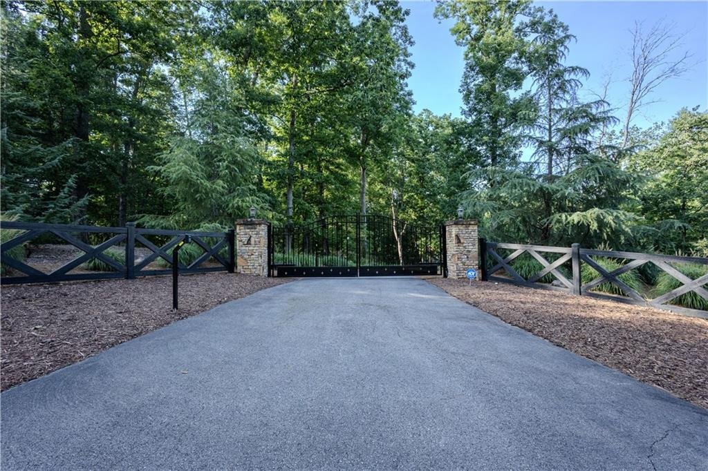 House in Canton, Georgia, United States 2 - 18260997
