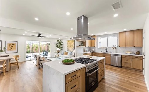 House in Santa Ana, California, United States 1
