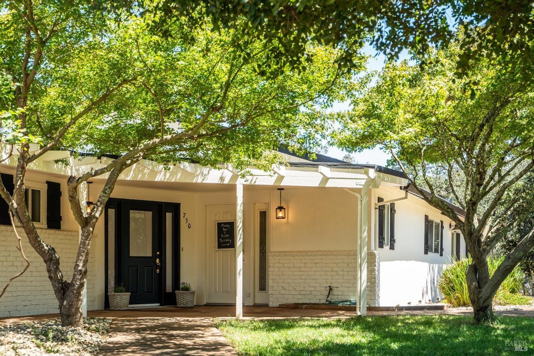 House in St. Helena, California, United States 1 - 18248854