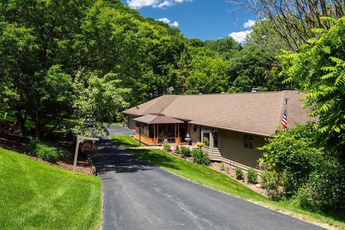 House in La Crescent, Minnesota, United States 5 - 18268116