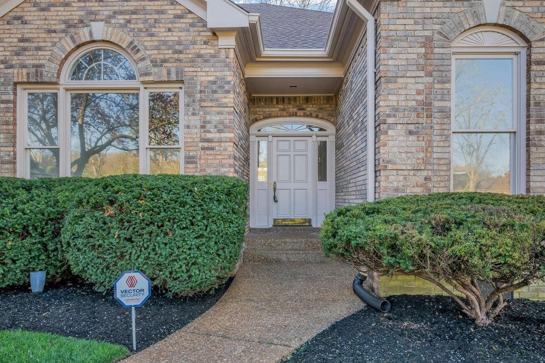 House in Forest Hills, Tennessee, United States 2 - 18268046