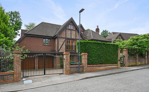 House in Great Stanmore, Harrow, England 1