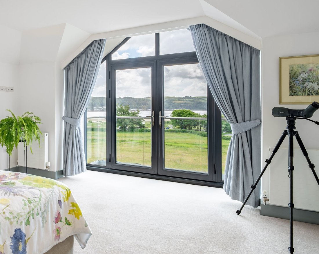 House in Llansteffan, Wales 4 - 18267525