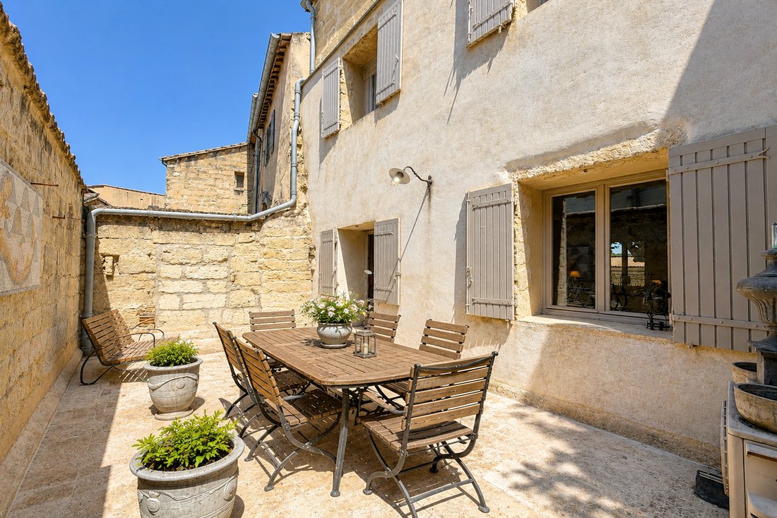 Townhouse in Uzès, Occitania, France 1 - 18267820