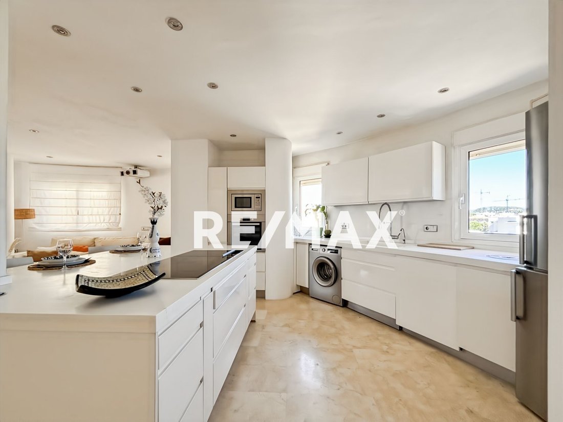 House in Santa Eularia des Riu, Balearic Islands, Spain 3 - 18268688