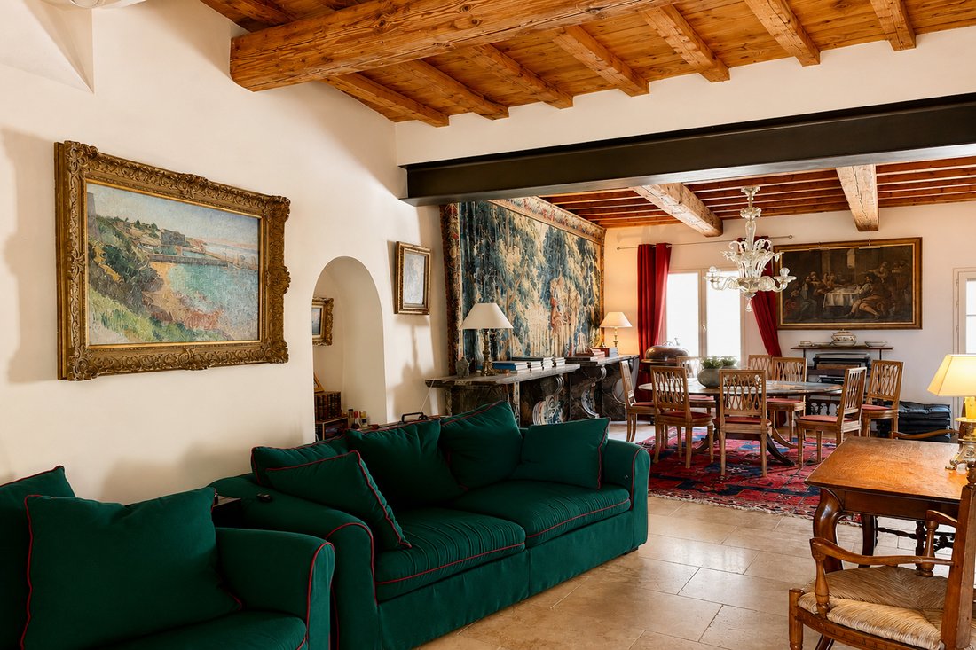 Townhouse in Uzès, Occitania, France 4 - 18267820