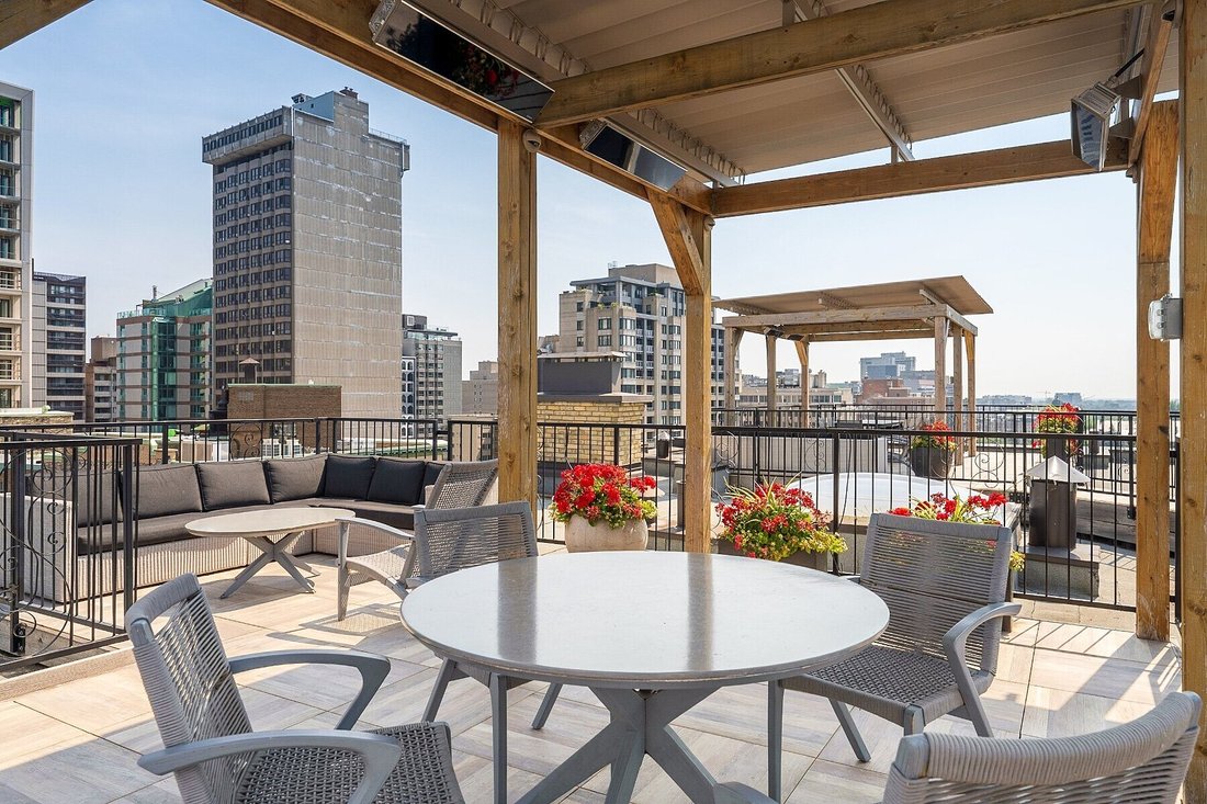 Condo in Montreal, Quebec, Canada 4 - 17053083