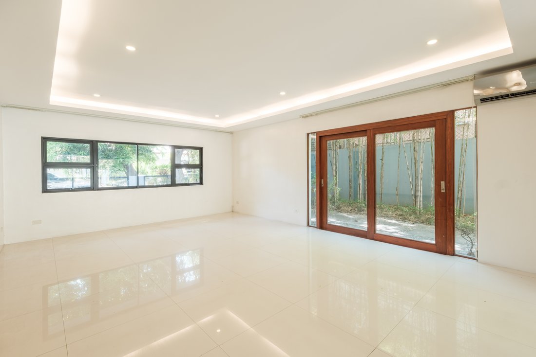 House in Makati, Metro Manila, Philippines 4 - 18268666