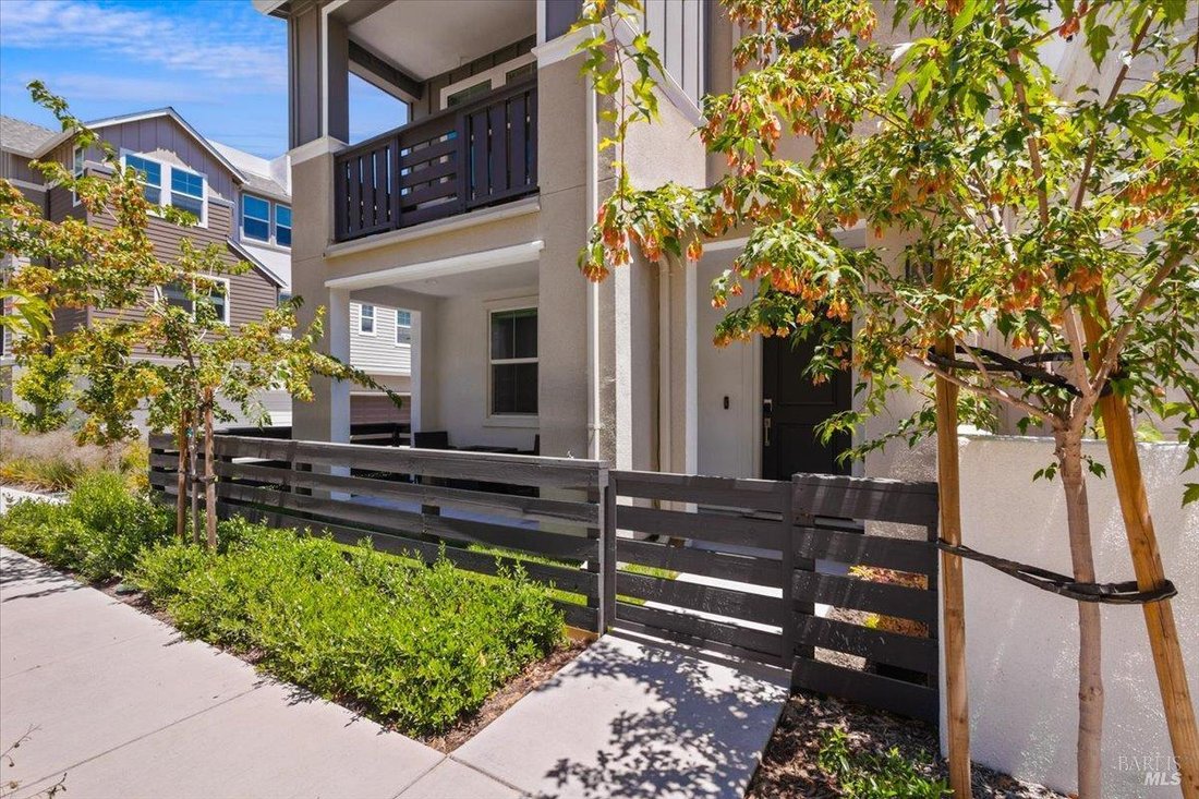 Condo in Santa Rosa, California, United States 3 - 18267334