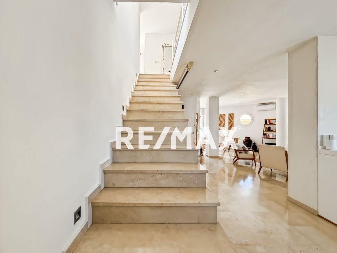 House in Santa Eularia des Riu, Balearic Islands, Spain 2 - 18268688