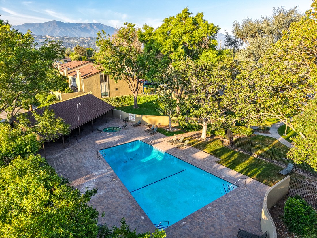 House in Pomona, California, United States 4 - 17499504