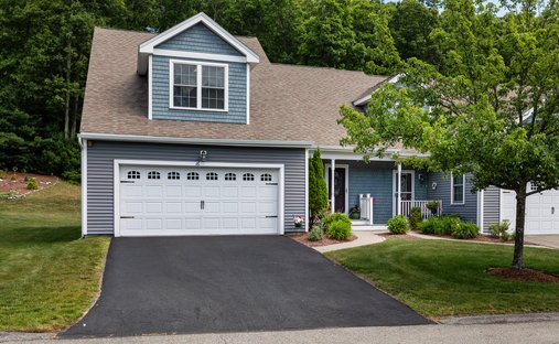 Condo in Millbury, Massachusetts, United States 1