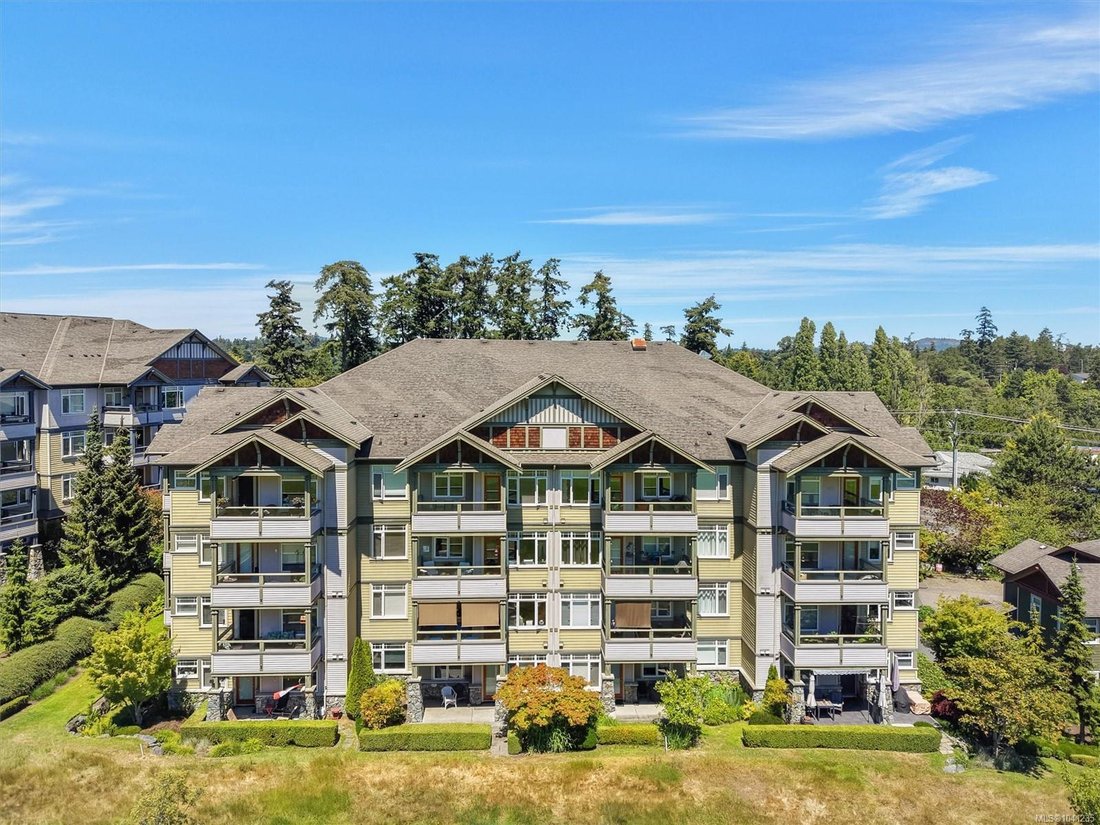 Condo in Esquimalt, British Columbia, Canada 3 - 18268730