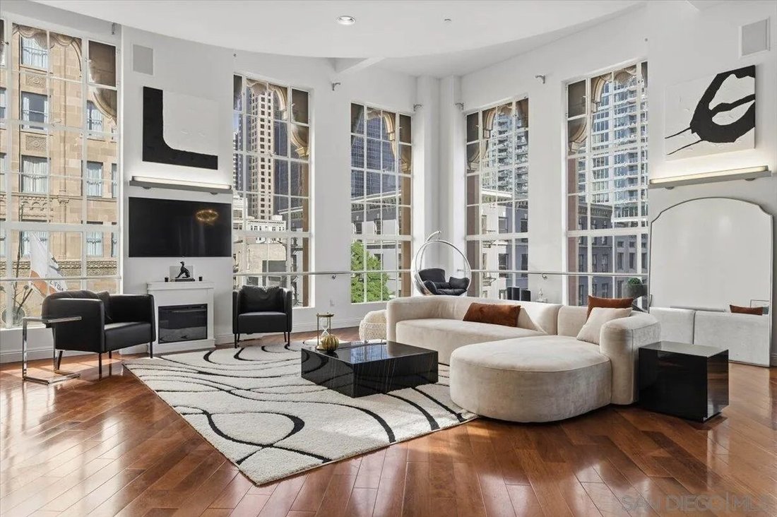 Condo in San Diego, California, United States 4 - 18268164