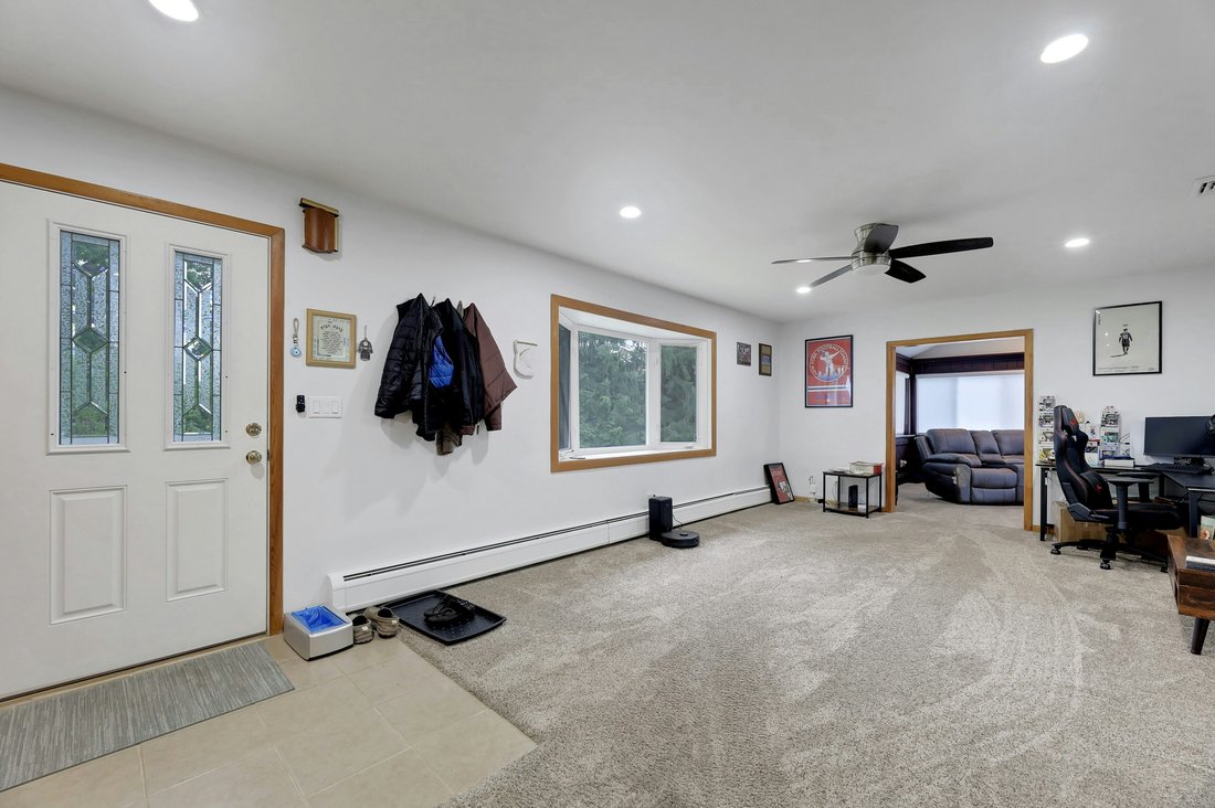 West Milford, New Jersey, United States 3 - 18268791