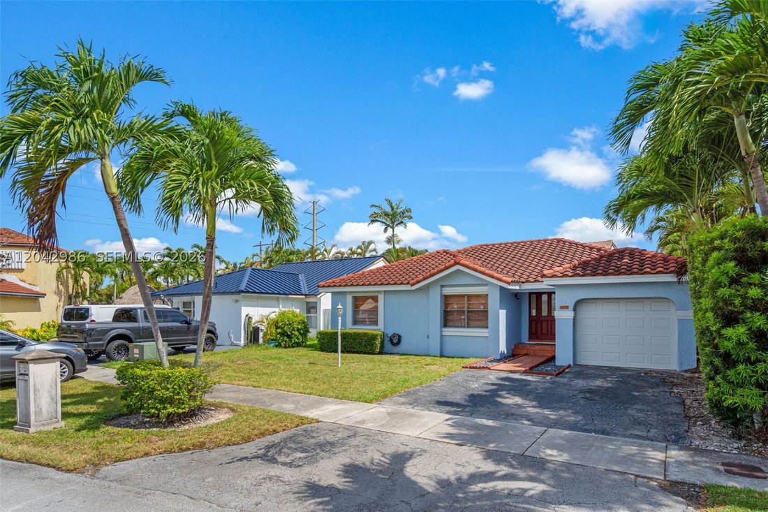 House in West Miami, Florida, United States 2 - 18267354