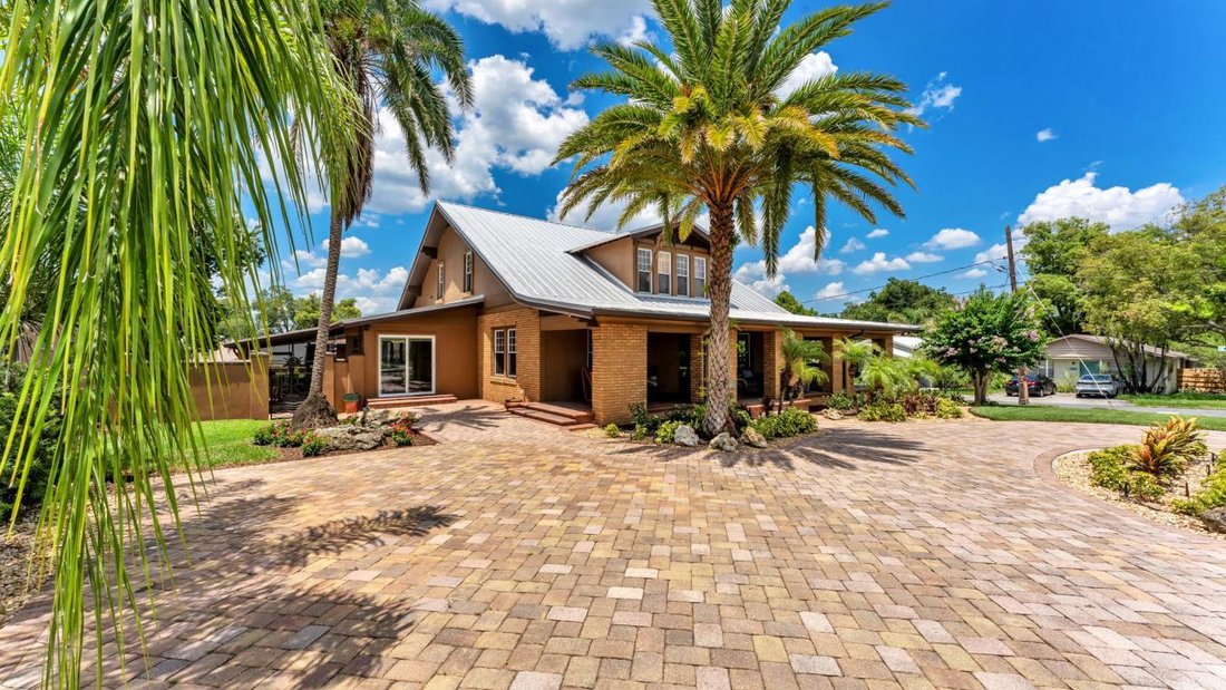 House in Lakeland, Florida, United States 3 - 18268442