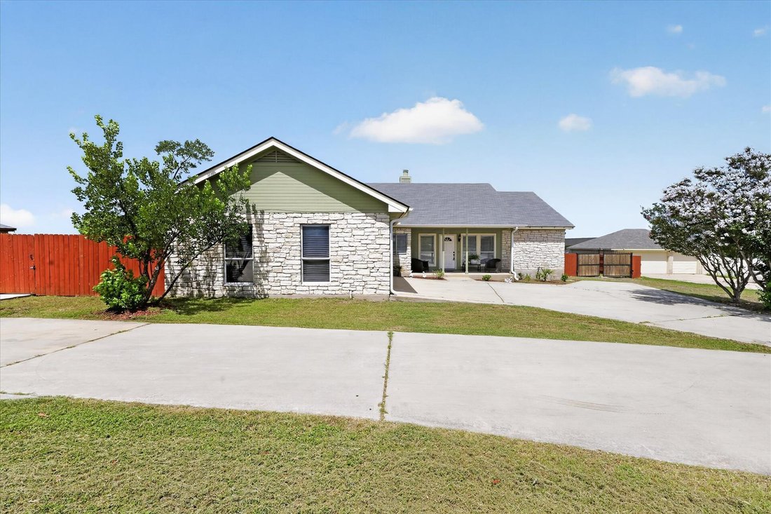 House in Hutto, Texas, United States 2 - 17188814