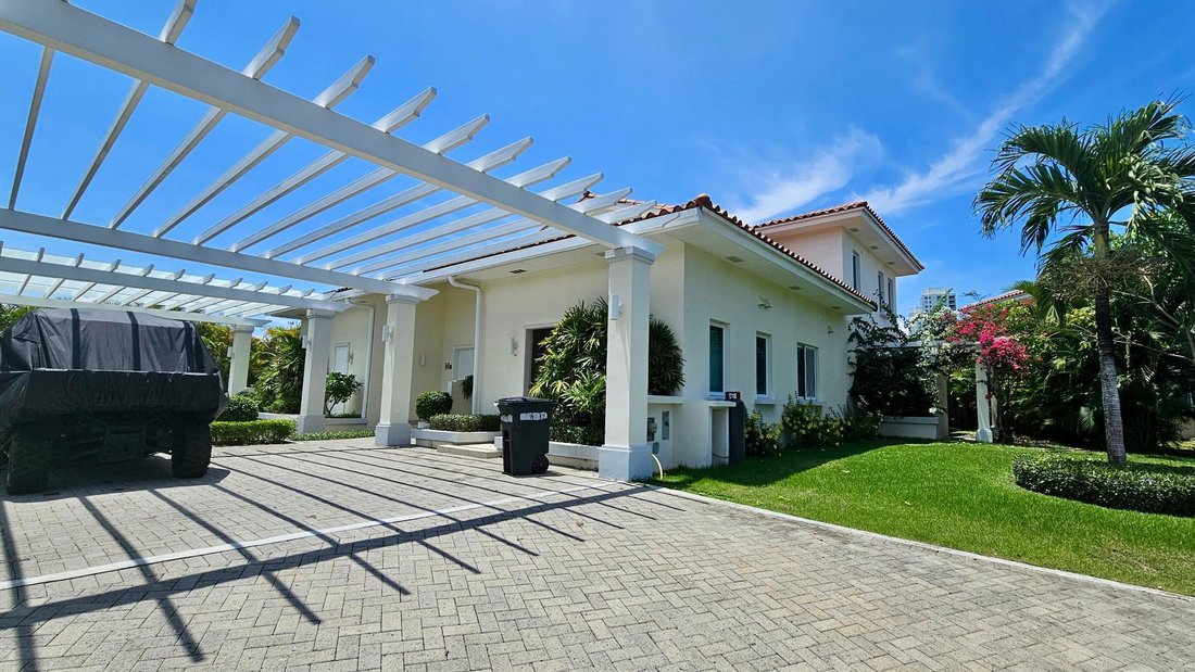 House in San Carlos District, Panama, Panama 3 - 18267464