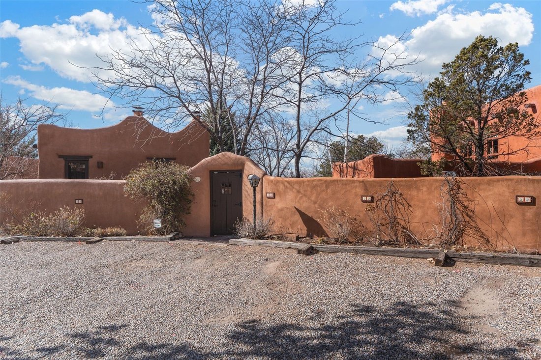 Condo in Santa Fe, New Mexico, United States 5 - 17258897