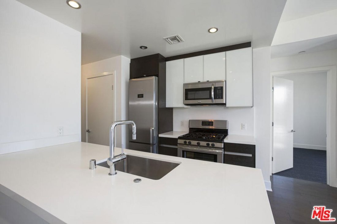 House in Los Angeles, California, United States 5 - 18268627