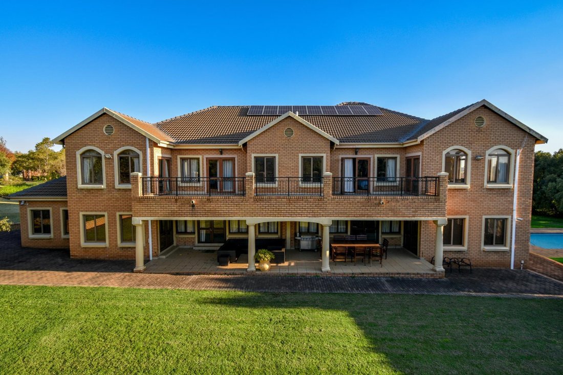 House in Johannesburg, Gauteng, South Africa 1 - 18267626