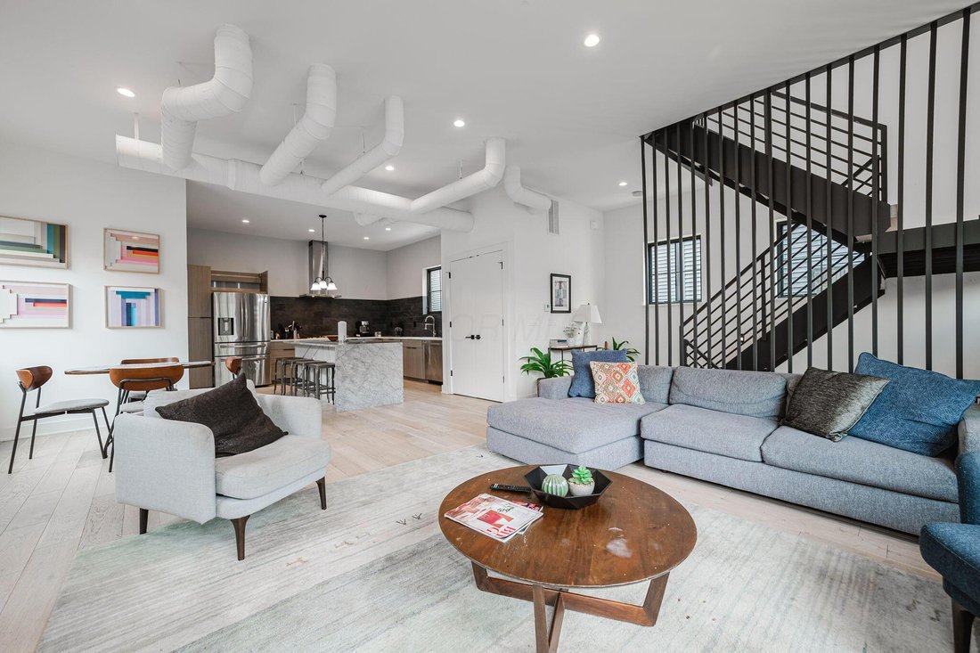 Condo in Columbus, Ohio, United States 1 - 18268218