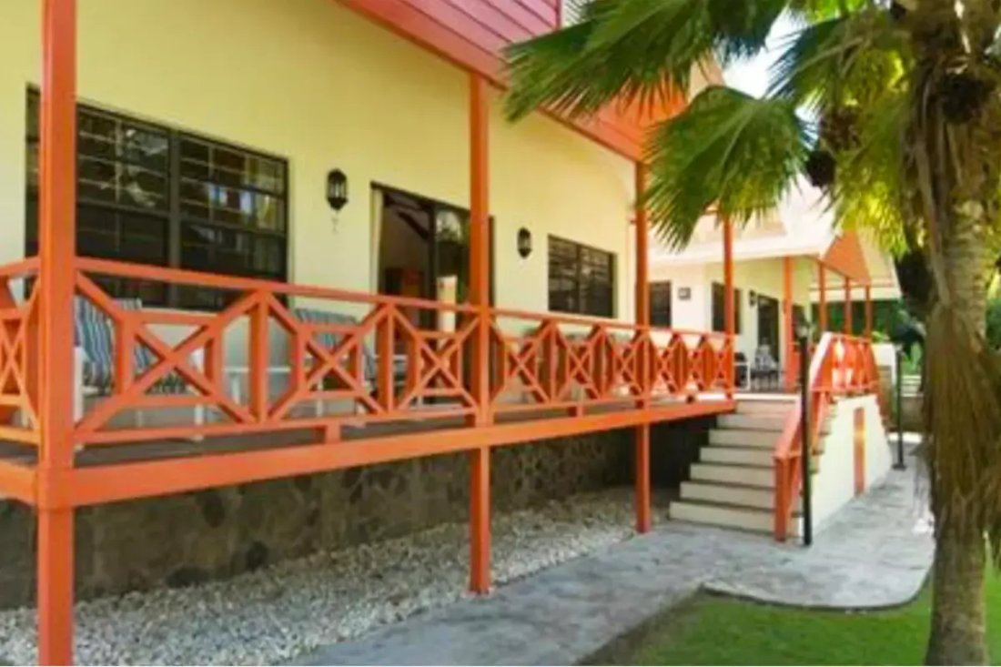 House in Lower Bay, Grenadines, Saint Vincent and the Grenadines 3 - 18267550