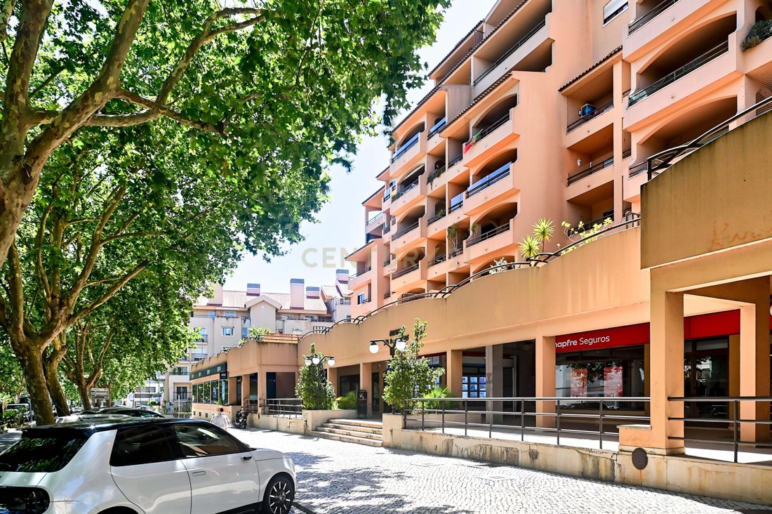 Apartment in Cascais e Estoril, Lisbon, Portugal 1 - 18268663