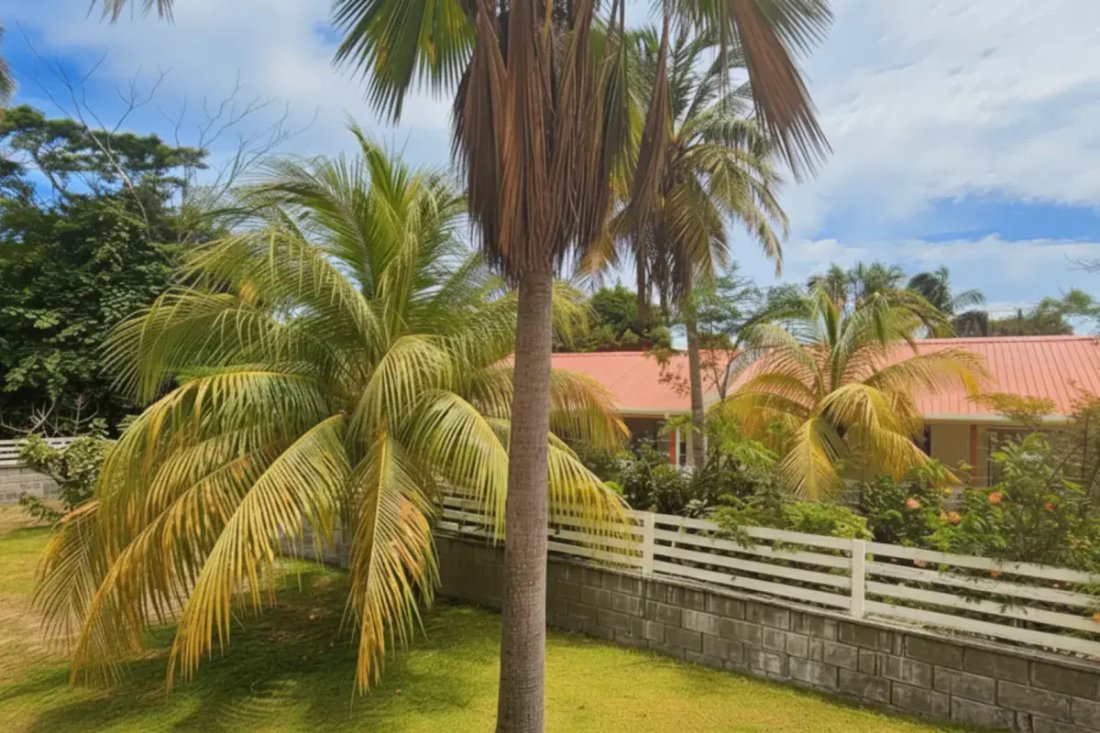 House in Lower Bay, Grenadines, Saint Vincent and the Grenadines 4 - 18267550