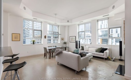 Apartment in Toronto, Ontario, Canada 1