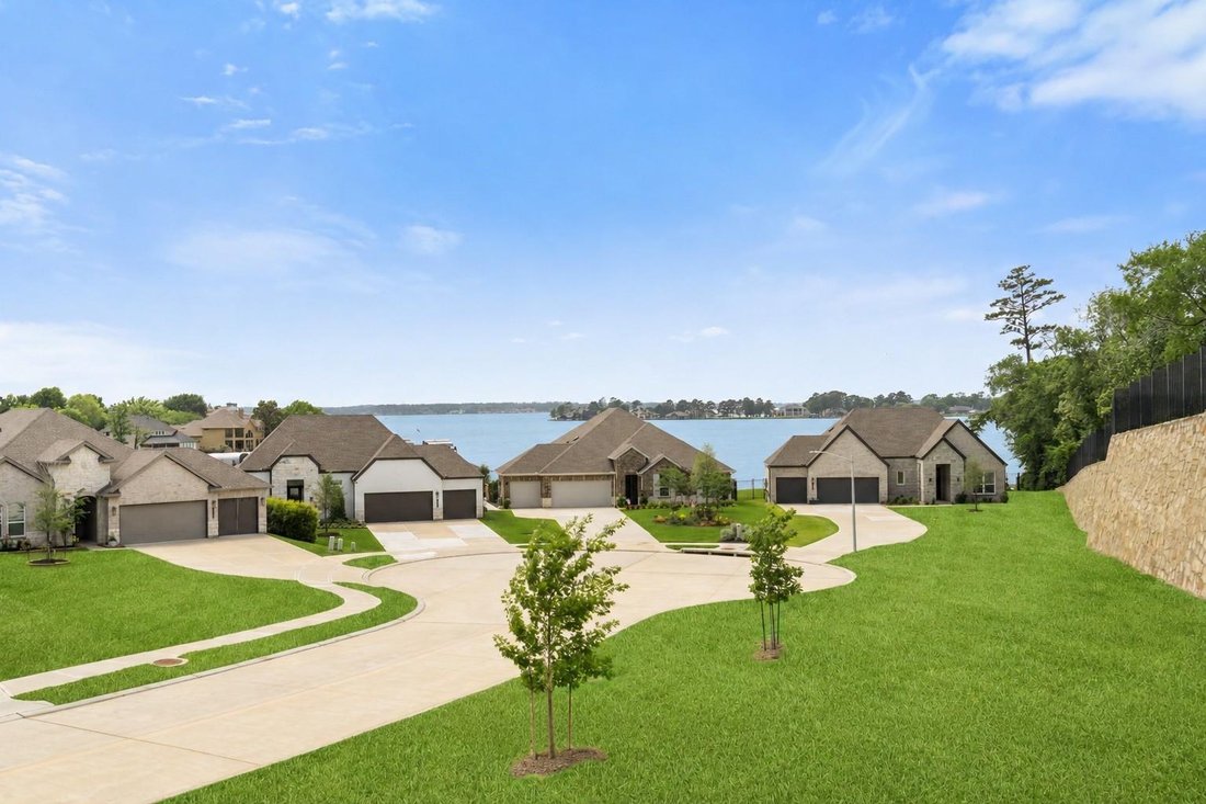 House in Conroe, Texas, United States 2 - 18268375