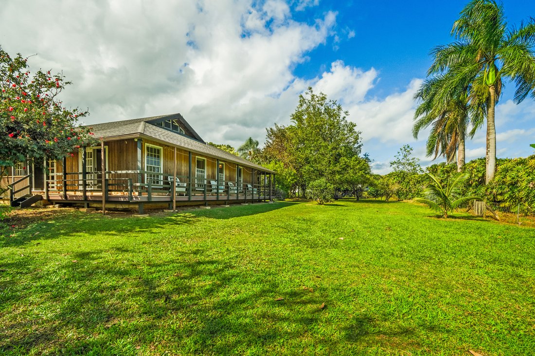 Kapaʻa, Hawaii, United States 3 - 18267861