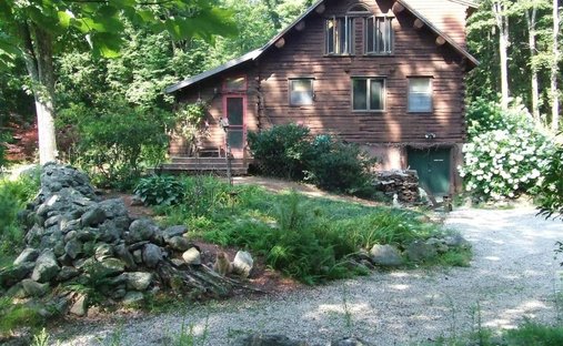 House in Strafford, New Hampshire, United States 1