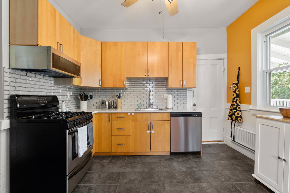 Condo in Boston, Massachusetts, United States 4 - 18267836