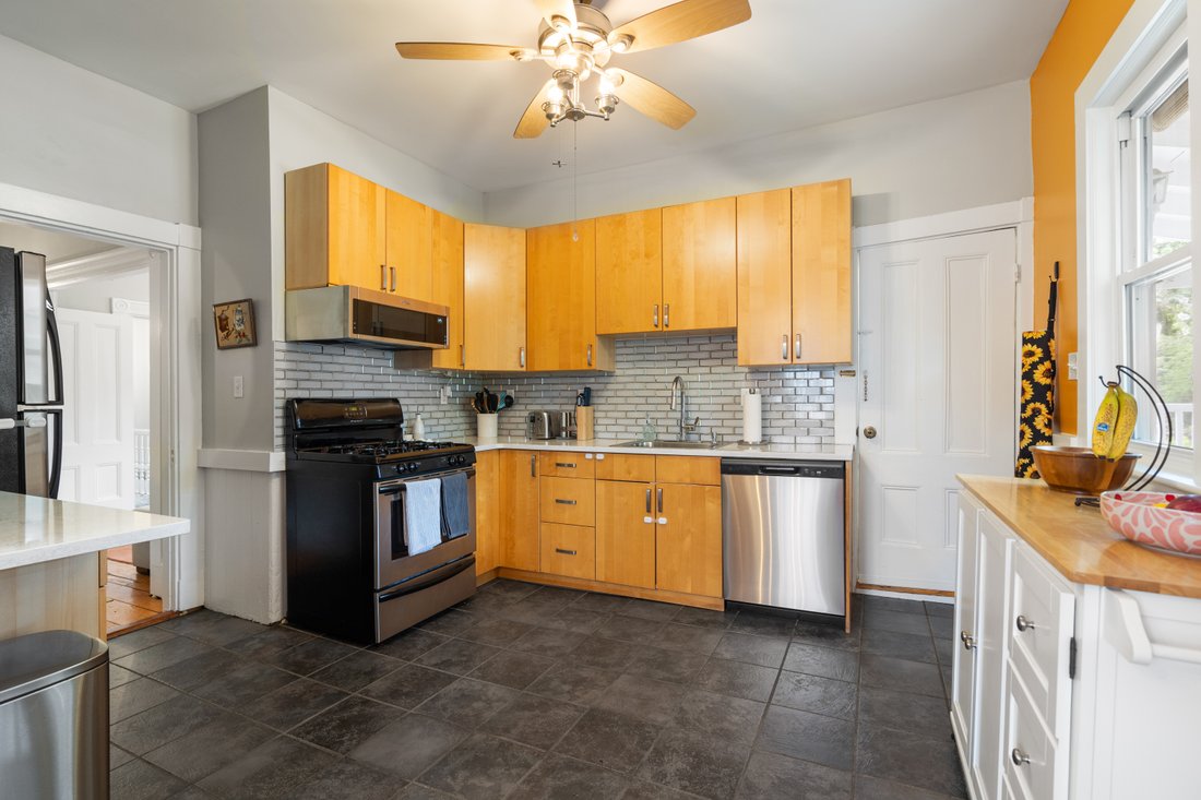 Condo in Boston, Massachusetts, United States 3 - 18267836