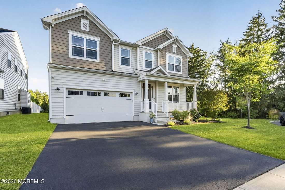 House in Marlboro Township, New Jersey, United States 5 - 18267908