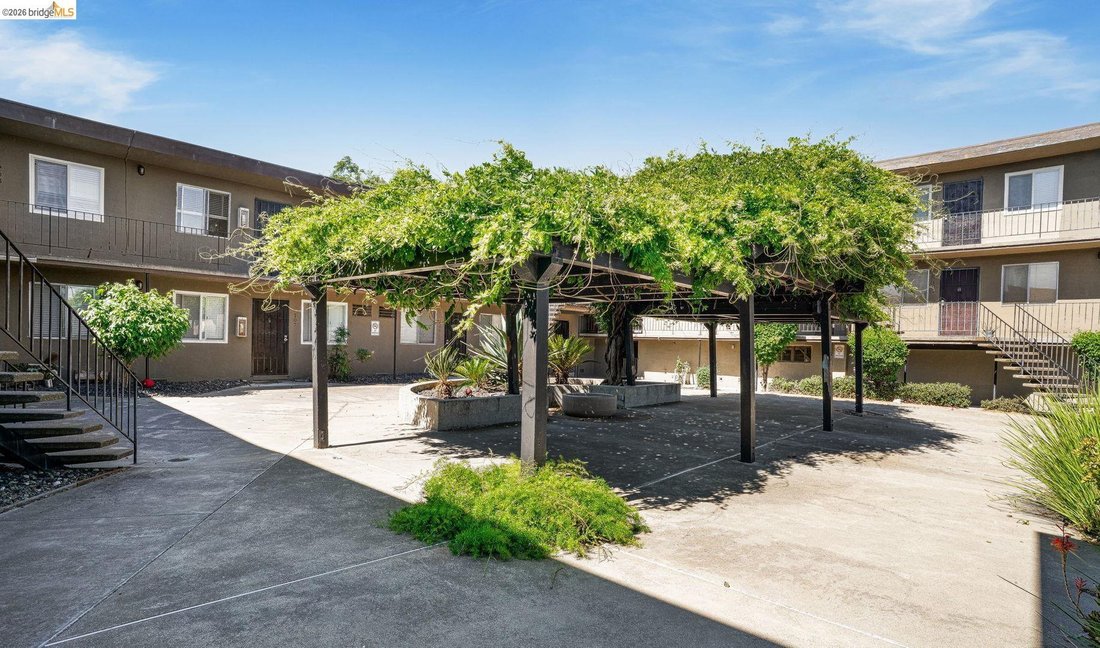 Antioch, California, United States 1 - 18268277