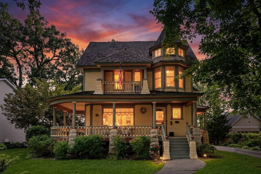 House in Grayslake, Illinois, United States 2 - 18267597