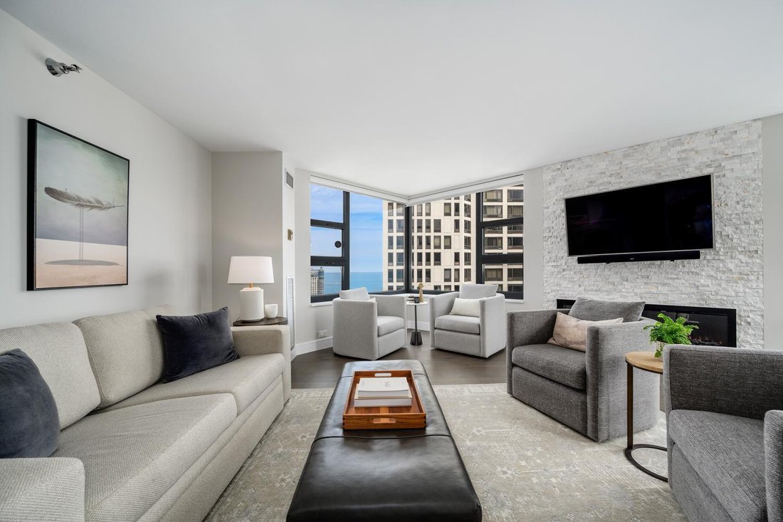 Condo in Chicago, Illinois, United States 5 - 18268349