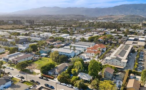 House in Goleta, California, United States 1