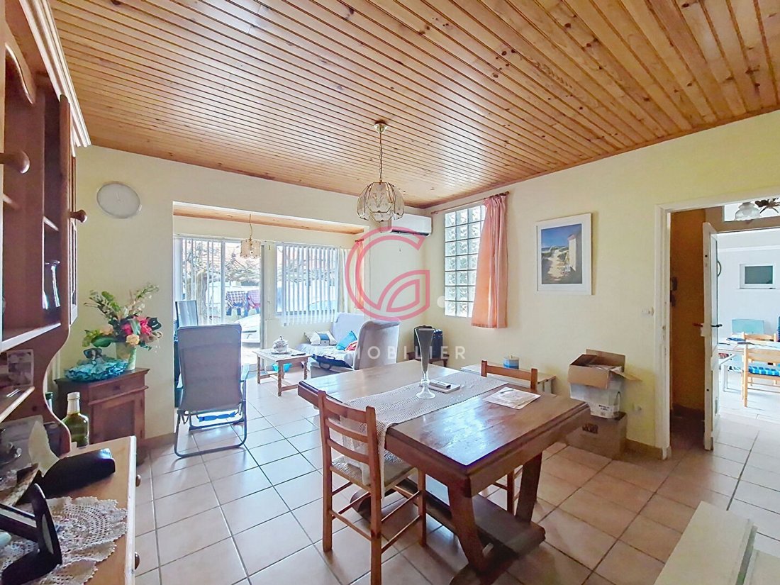 House in Biscarrosse, Nouvelle-Aquitaine, France 3 - 16545188