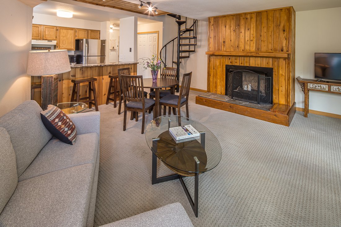 Condo in Gallatin Gateway, Montana, United States 1 - 18267857