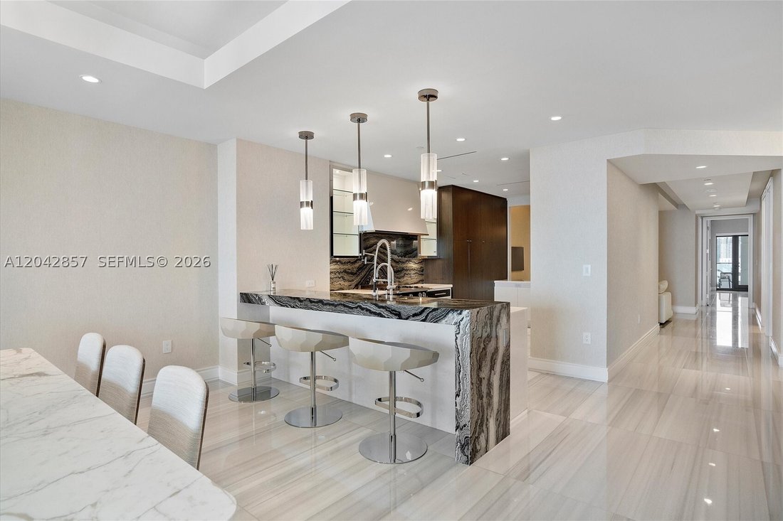 Condo in Golden Beach, Florida, United States 5 - 18267365