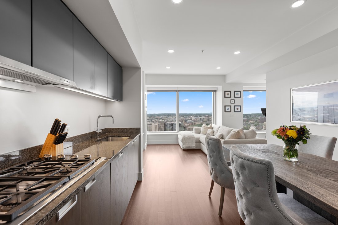 Condo in Boston, Massachusetts, United States 5 - 18268142