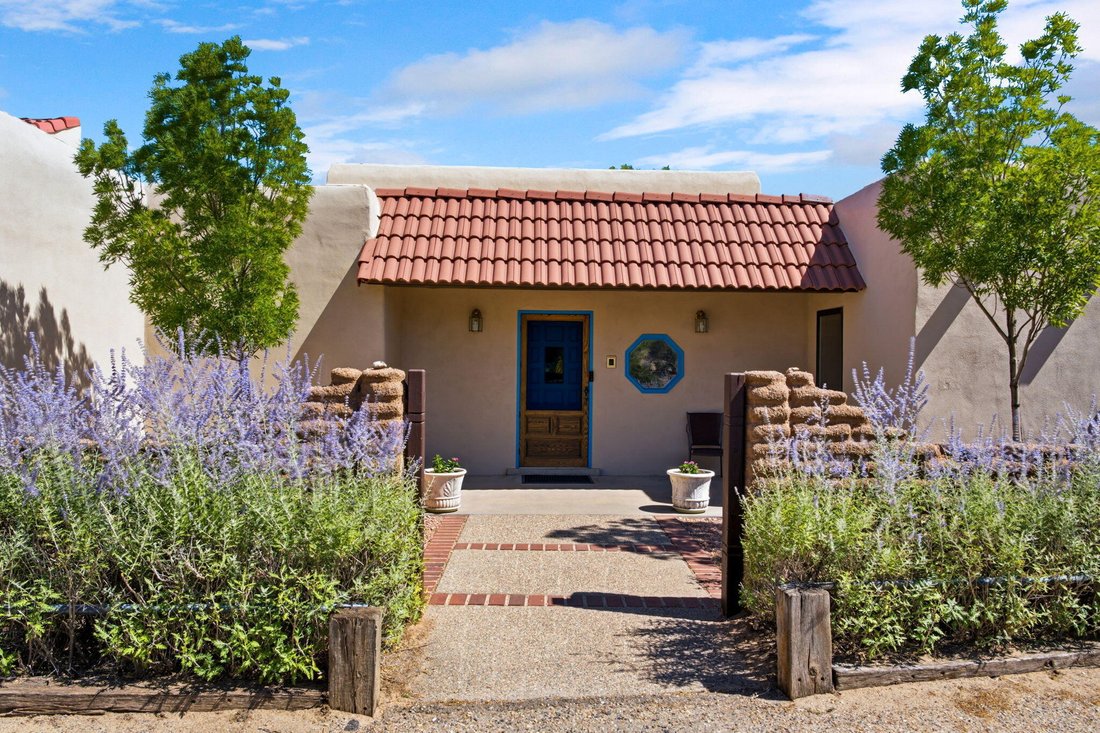 House in Corrales, New Mexico, United States 2 - 18267726