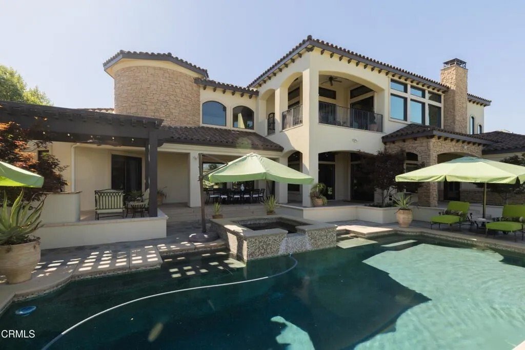 House in Bakersfield, California, United States 4 - 18268172